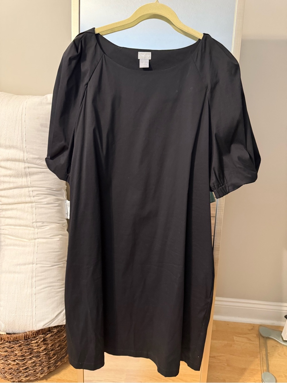 Chico's Black Puff Sleeve Shift Dress